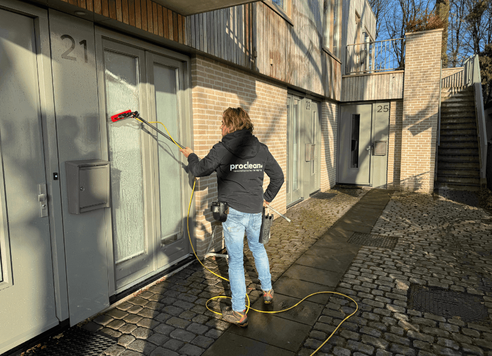 Glazenwasser proclean eindhoven